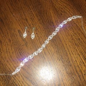 Beautiful silver rhinestone choker and earrings